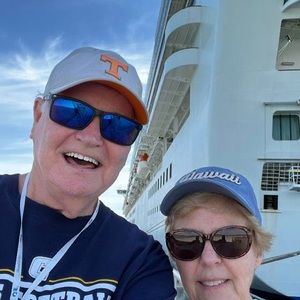 Meet your Posher, Deborah